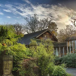 marwell-hotel.tophotelsbath.com/