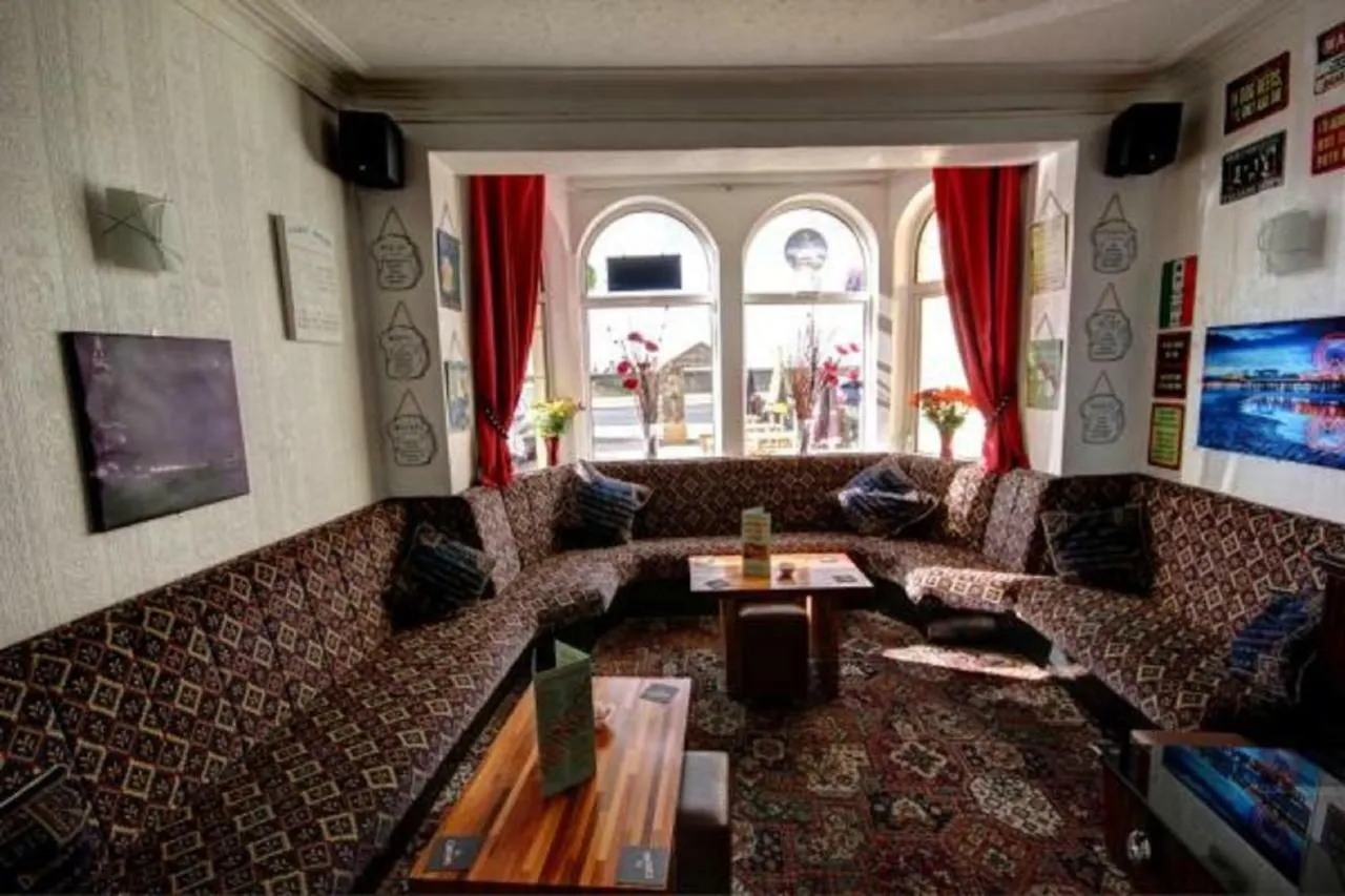 בלקפול Kings Boutique Hotel 5*,